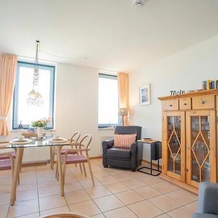 Inselblume 56 - Am Suedstrand Mit Meerblick Burgtiefe auf Fehmarn